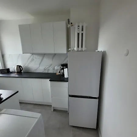 Walecznych 10, Brzezno * Danzica