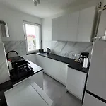 Walecznych 10, Brzezno