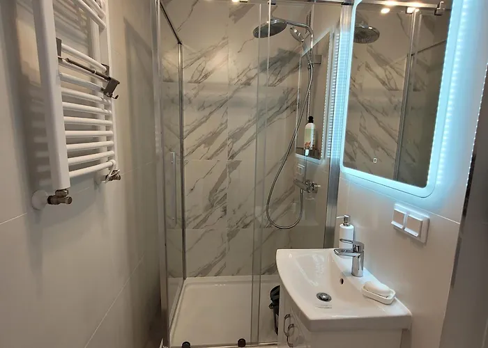 Walecznych 10, Brzezno